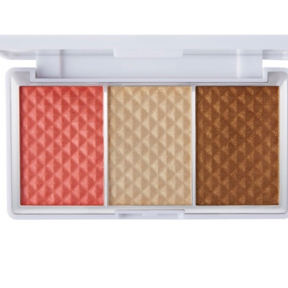 Sephora Other - 💄2 for $15 Pur bronze and brighten cheek palette